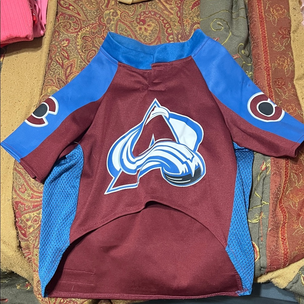 Licensed NHL Colorado Avalanche Dog Jersey -Large size